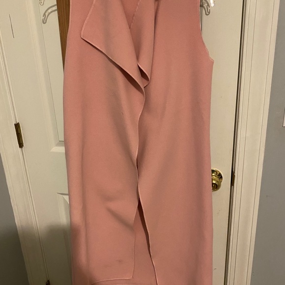 Vest - Picture 2 of 2